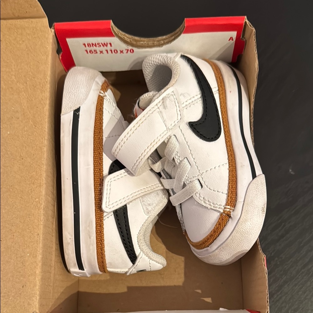 Nike White and Black Court Legacy